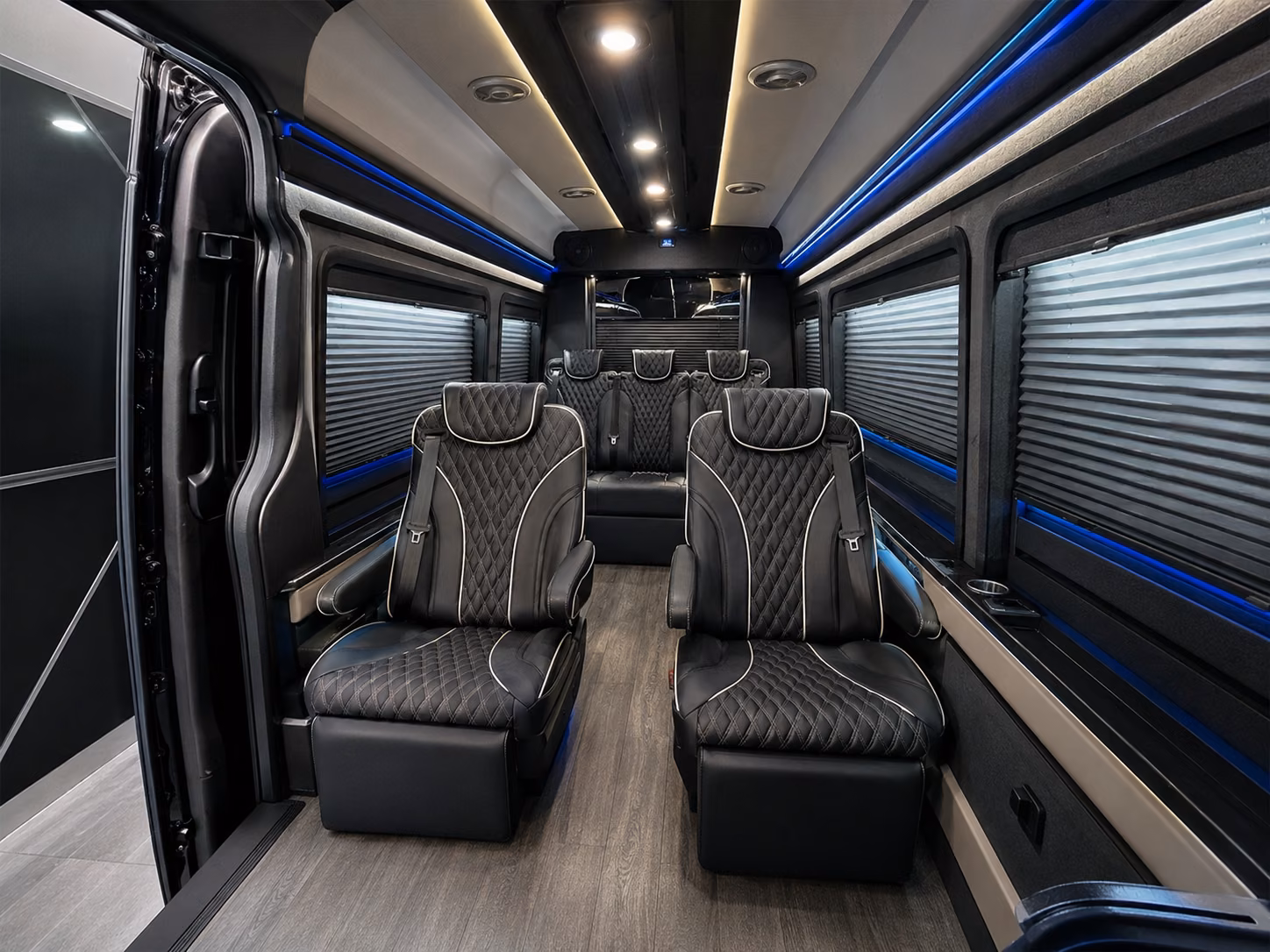 airport shuttle buses for corporate groups convention travelers in el cajon