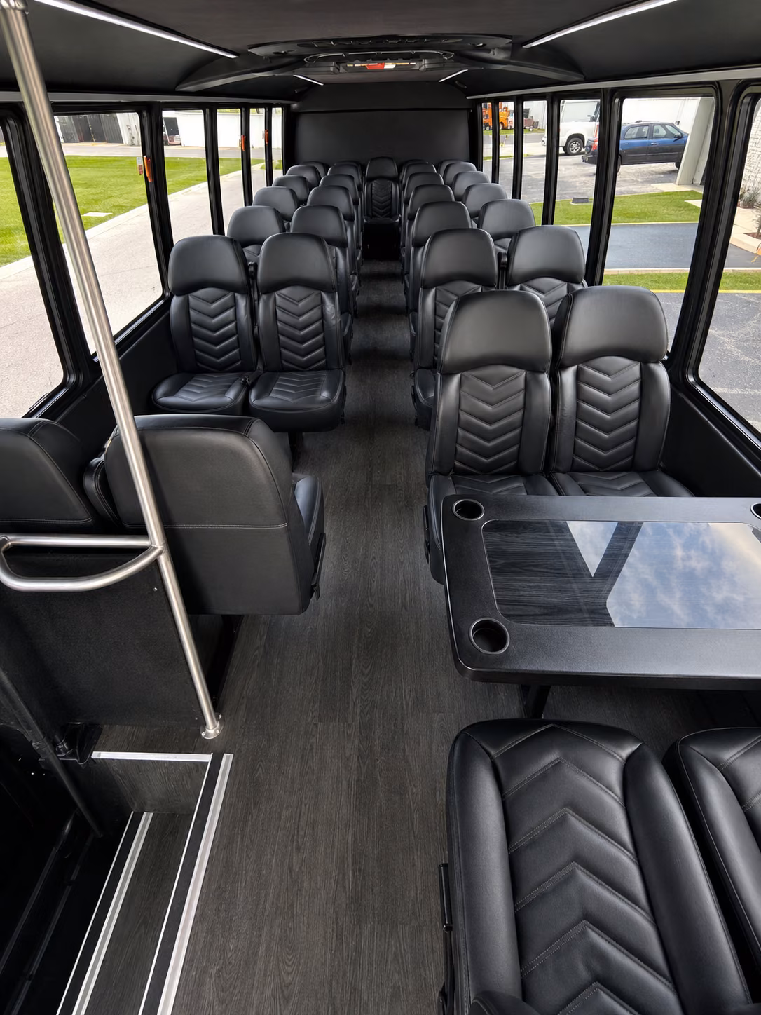 el cajon 15 passenger minibus interior