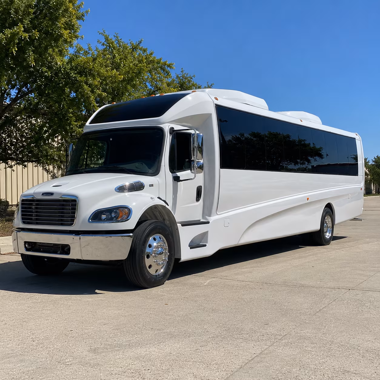 el cajon 30 passenger minibus