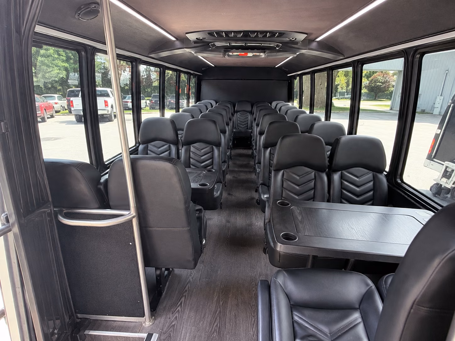 minibuses and charter buses for el cajon arts history and cultural field trips